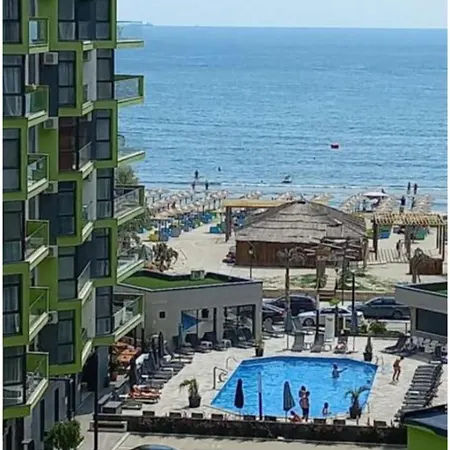 Apartment Sea Side Pool &