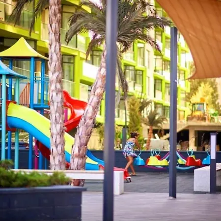 Апартаменты Sea Side Pool & Нэводари